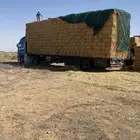 تريلة لنقل البرسيم