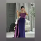 فستان للبيع