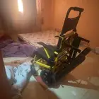 عربية درج لكبار السن