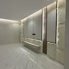 للبيع شقه مع حوش بالوسام 1 مساحته 350 متر