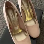 كعب نسائي