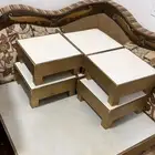 طاوله للكنب الأرضي مع 4 طاولات صغيره بدون كسور ونظيفه