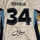 تيشيرت بيرجوين وبنزيما ومودريتش