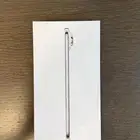 ايفون اير ابيض حجم 256 جيجا ( نظيف جدا  شبه جديد )