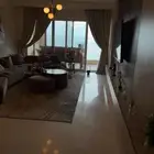 شقة مطلة على البحر و حلبة فورملا