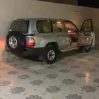 لاندكروزر 1999 محول خارجا 2007 ممشى 550 ألف