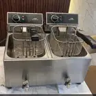 معدات مطاعم للبيع