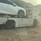 سطحه لنقل السيارات داخل وخارج جده