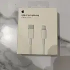 شاحن ايفون