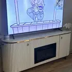 طاولة تلفزيون كونر كوفي