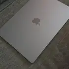 ماك بوك اير m4 حجم الشاشه 15 إنش الرام 24 هاردسك 512