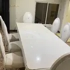 طاولة طعام
