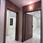 للبيع شقة امامية 4 غرف بحي المنار