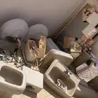 4 مغاسل اثنين بيض واثنين بني فاتح وتشتغل وزينه