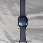 Apple Watch SE 40mm   بحالة ممتازة   علبة وإكسسوارات