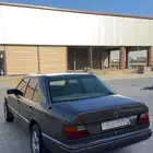 سلام عليكم ورحمة الله وبركاته للبيع مارسيدس مع الوحه المديل