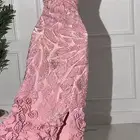 ماسك على الجسم ما انلبس ولا مره له اكمام المقاس L ب600 ريال