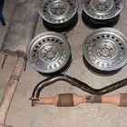 للبيع اغراض هايلكس