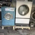 معدات للبيع