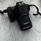 كاميرا كانون D1100