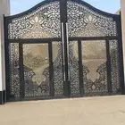 للبيع بوابة أربع متر في ثلاثة ونص شبه جديدة قص ليزر