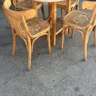 كراسي مصرية مع طاولات