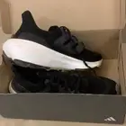 اديداس الترا بست