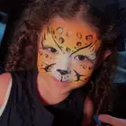 رسم على الوجه