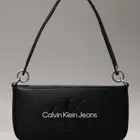 شنطه كالفن كلاين