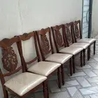 كرسي الطعام