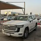 لاندكروزر 2025 سعودي