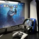 سوني 5 مع اغراضه مع شاشته