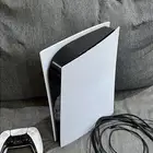 سوني 5 مع يدين
