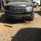فورد اكسبديشن ولينكون موديل 2014 ويوجد دعسات كهربائيه