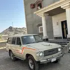صالون لاندكروزر 85