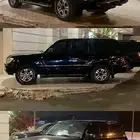 جيب لكزس نضيف وعليه موجز