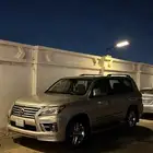 جيب لكزس 2013