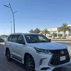 لكزس LX570 موديل 2018 عداد 175 ألف