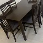 طاولة طعام من هوم سنتر شبه جديده