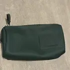 شنطة لاكوست