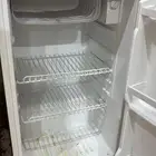 ثلاجه صغيره