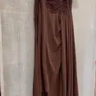 فساتين مناسبات ( استخدام قليل جدا مره او مرتين تقريبا)