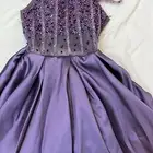 فستان للبيع