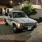 هايلوكس موديل 1997 مكينه قير شاصي دفرنس شرط التواصل حراج
