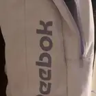 شنطه من ماركه ريبوك