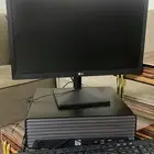 جهاز كمبيوتر مكتبي