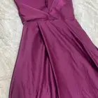فستان جديد ما انلبس