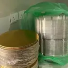 علب بلاستيك