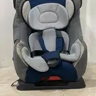كرسي أطفال نظيف