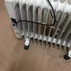 سخانه زيتيه نظيفه 14ريشه إيطاليه للسوم